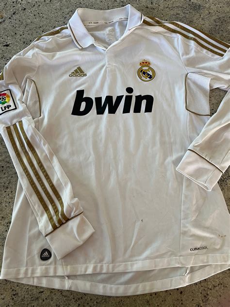 bwin trikot.